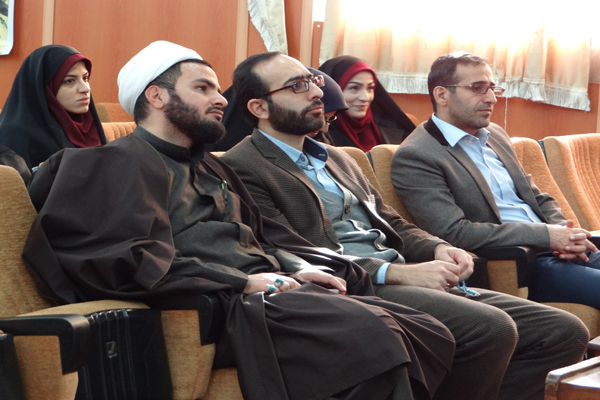 گزارش تصویری کارگاه آموزشی و توجیهی آزمون سراسری قرآن و عترت در لرستان