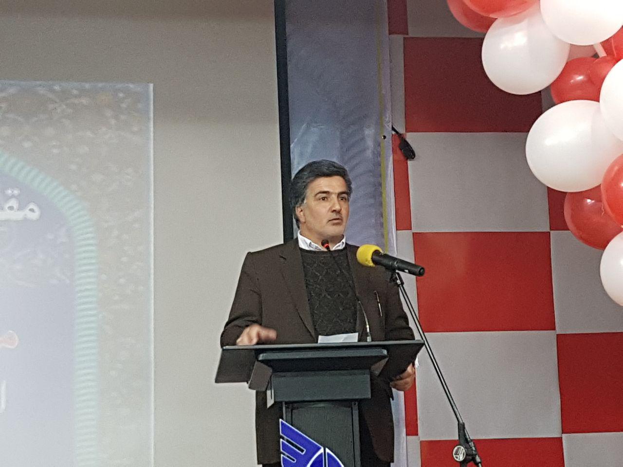 اجلاس نماز و فضای مجازی در تویسرکان برگزار شد/ مدیریت فضای مجازی خودکنترلی است