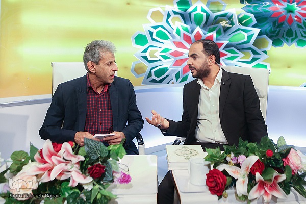 ادای مخراج حروف در مرحله نیمه نهایی مسابقات دانشجویان ادای مخراج حروف در مرحله نیمه نهایی مسابقات دانشجویان