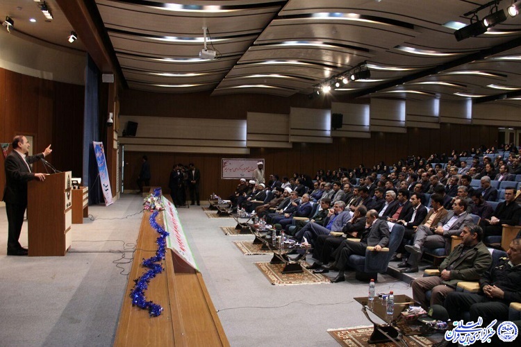اولین اجلاسیه استانی عتبات عالیات ظرفیت‌ها و فرصت‌ها در ایلام برگزار شد
