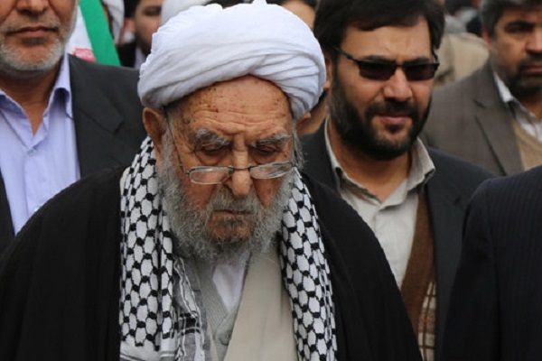 تجلیل مراجع تقلید از حضور پرشکوه ملت ایران در حماسه 40 سالگی/ دولت به مردم خدمت کند تجلیل مراجع تقلید از حضور پرشکوه ملت ایران در حماسه 40 سالگی/ دولت به مردم خدمت کند