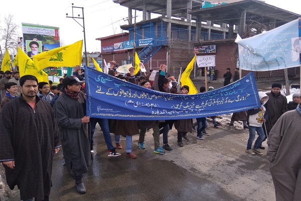 حضور 16 هزار نفر از هندوستانیها در راهپیمایی 22 بهمن حضور 16 هزار نفر از هندوستانیها در راهپیمایی 22 بهمن