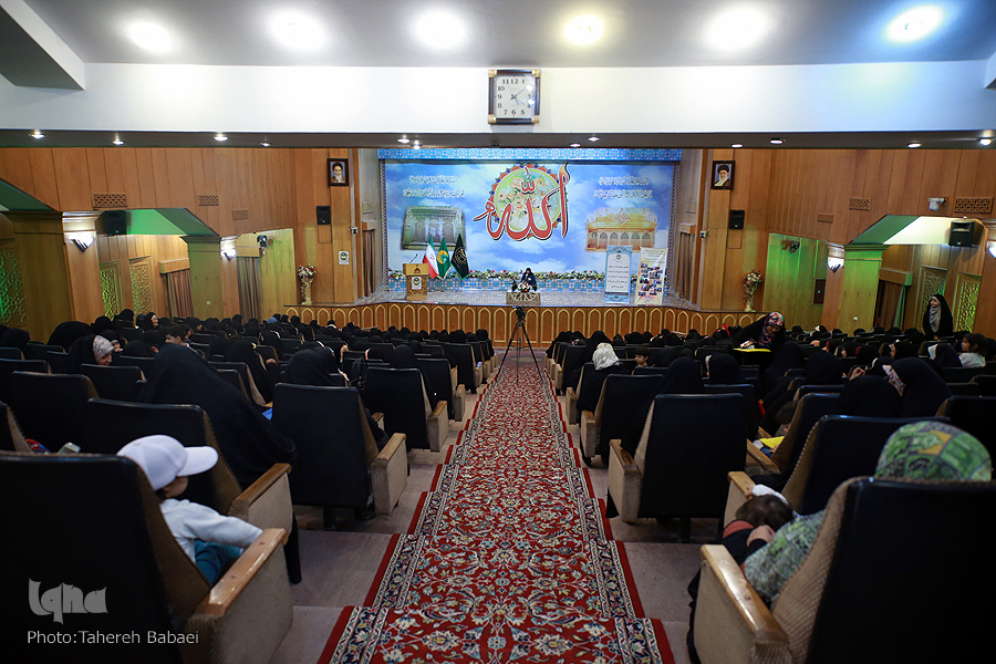 زندگی سعادتمندانه از منظر قرآن/ زمینهسازی زندگی سعادتمندانه به دست خودمان است زندگی سعادتمندانه از منظر قرآن/ زمینهسازی زندگی سعادتمندانه به دست خودمان است