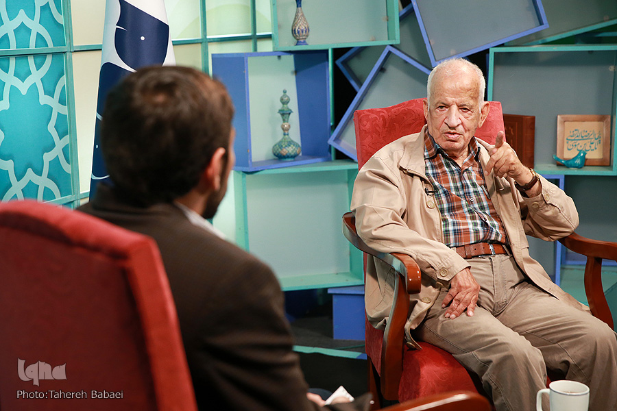 مهدی محقق مهدی محقق