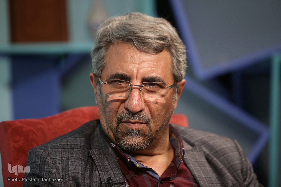 رد نشود//آسایشگاهی 140 نفره که تنها یک قرآن داشت/ ضرورت بیان آموختههای دوران اسارت رد نشود//آسایشگاهی 140 نفره که تنها یک قرآن داشت/ ضرورت بیان آموختههای دوران اسارت