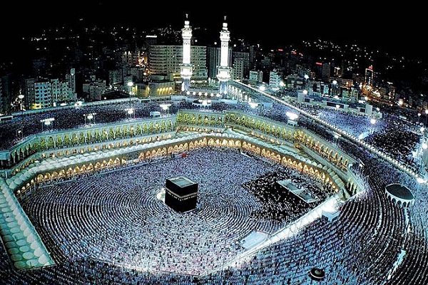 Ø¢Ø´ÙØ§ÛÛ Ø¨Ø§ ÙØ®Ø³ØªÛÙ Ù
ساجد دÙÛØ§+عکس