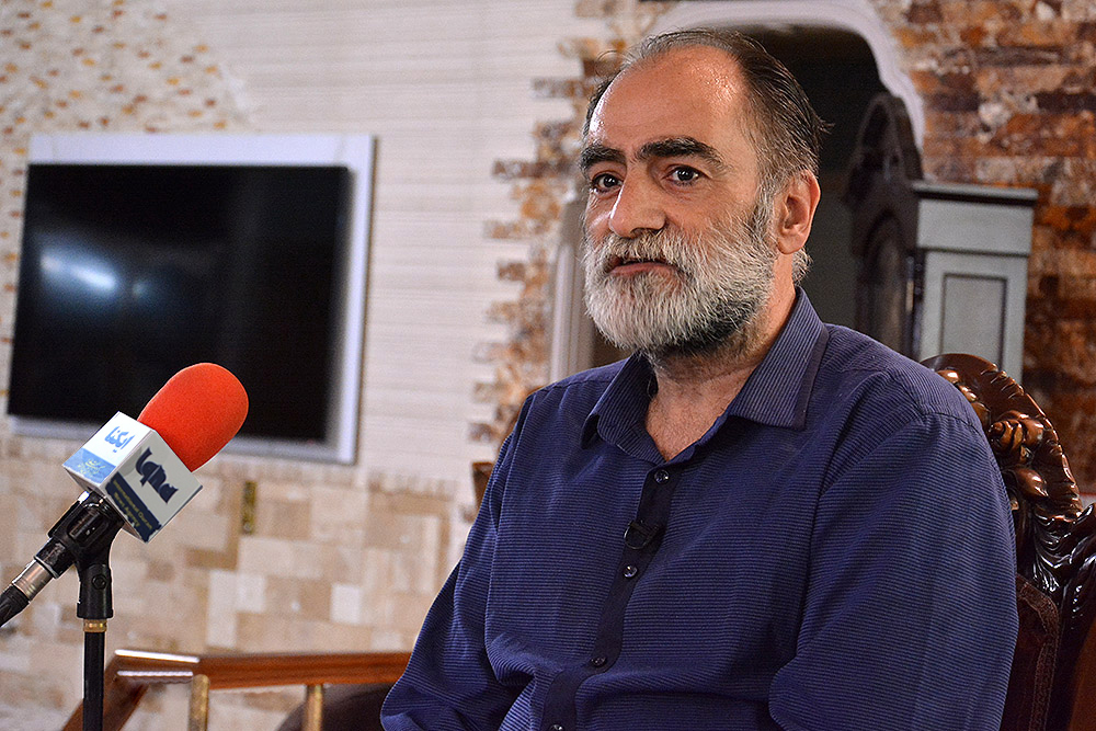 اداره یک هیئت مذهبی از اداره کردن وزارتخانه سختتر است/ تامین جهیزیه نیازمندان به شیوه بچه هیئتیها/ قابلیتهای نهفته مجالس عزاداری