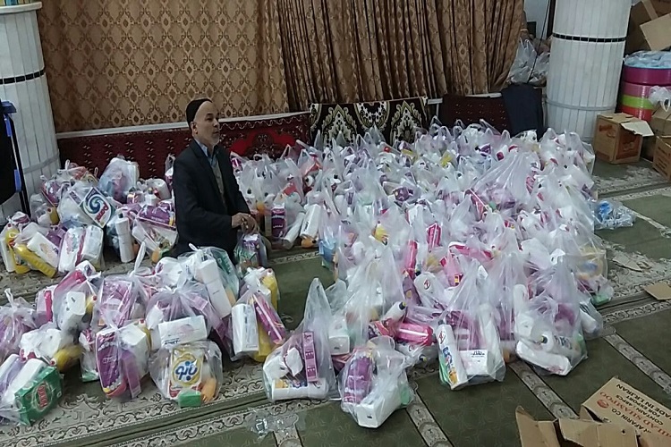 سیل همدلی و مهربانی هیدجیها در راه مناطق سیلزده سیل همدلی و مهربانی هیدجیها در راه مناطق سیلزده