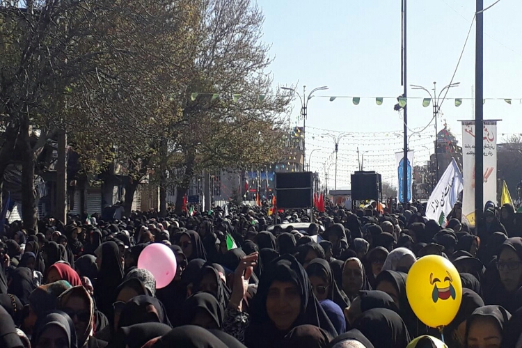 همایش پیاده‌روی ۵۰ هزار نفری نسل ظهور در همدان برگزار شد