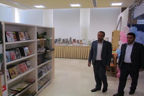 بازدید رئیس جهاددانشگاهی کردستان از نمایشگاه علوم قرآنی