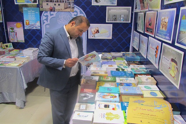 بازدید رئیس جهاددانشگاهی کردستان از نمایشگاه علوم قرآنی