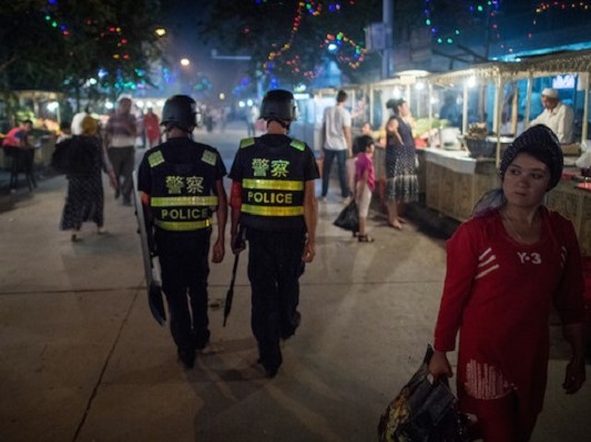 Chine : les Corans confisqués chre les musulmans de Xinjiang