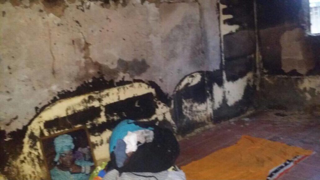 Sénégal : des Corans sortent indemnes d'une maison ravagée par l'incendie