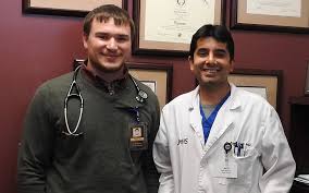 Un médecin indien qui présente l’islam aux Etats-Unis