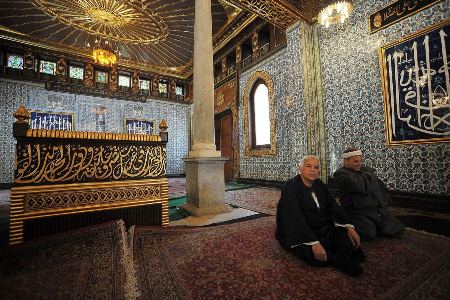 Meseum Istana dengan Sejumlah al-Quran Tulisan Tangan di Kairo Meseum Istana dengan Sejumlah al-Quran Tulisan Tangan di Kairo