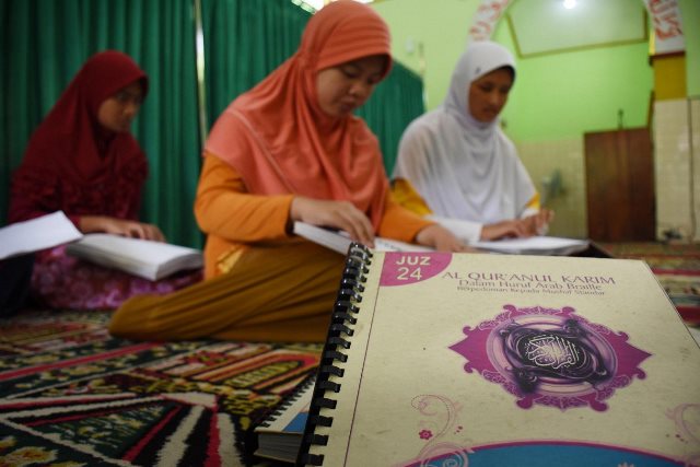 Program Quran Masjid An-Nur untuk Cacat Netra Indonesia