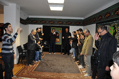 Raccolta di immagini dell' Arbaeen in diversi paesi Raccolta di immagini dell' Arbaeen in diversi paesi