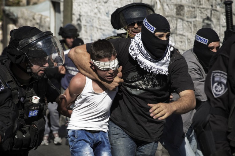 Hrw: bambini palestinesi torturati nelle carceri israeliane