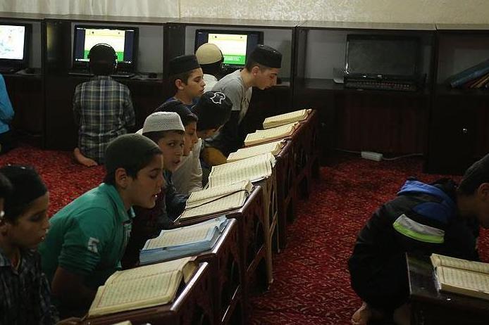 Kur'an-ı Kerim'i Bilgisayarla Öğreniyorlar Kur'an-ı Kerim'i Bilgisayarla Öğreniyorlar