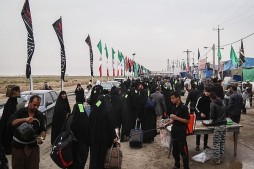 Bağdat'tan Samarra'ya giden ziyaretçilere hizmet için 200 kafile