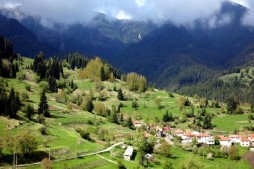 Altın Kur'anlar; Bulgaristan sıra dağlarındaki hazine
