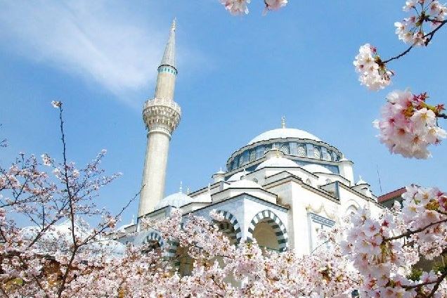 Tokyo camii; İslam'ın barış mesajını yaymakta