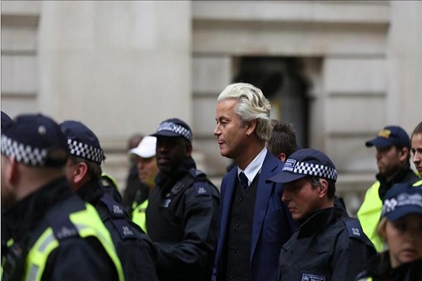İslami kuruluşlar ırkçı Wilders'in yargılanması için ısrarlı
