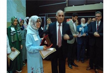 ترکی ؛ قرآنی مقابلوں میں شامی قاریہ کی شاندار کارکردگی