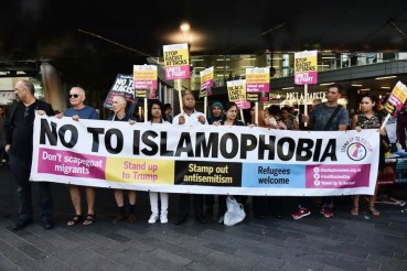 کینیڈا میں اسلام مخالف پارٹیوں کے خلاف مظاہرہ