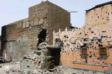 沙特士兵摧毁该国东部阿瓦米耶地区清真寺