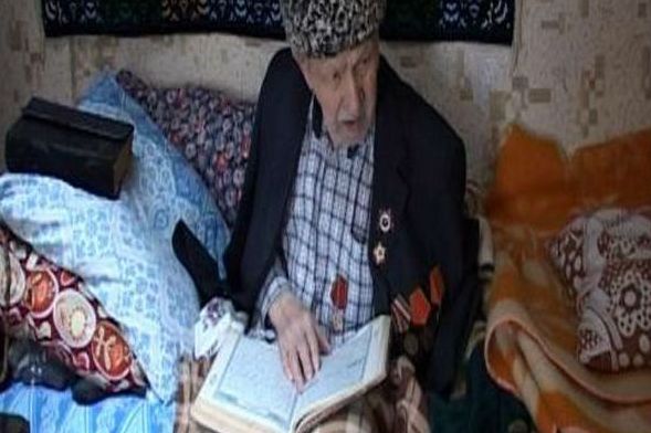 Is He World’s Oldest Quran Memorizer?
