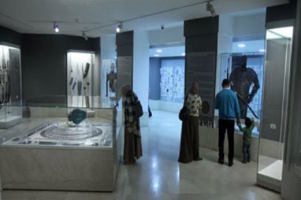 “Quds for Us” Exhibition Underway in Cairo
