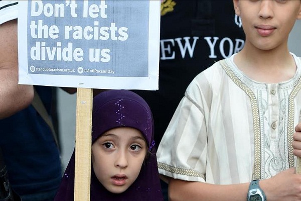 British Muslims Suffer Rising Tide of Threats, Assaults