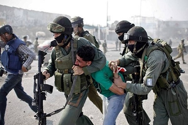 10 Palestinians Injured in Israeli Raid on West Bank Refugee Camp