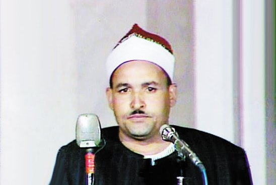 Egyptian Qari Proud of Reciting Quran at Imam Hussein (AS) Mosque in Cairo