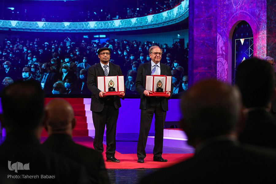 Top Muslim Scientists Receive Mustafa (PBUH) Prize