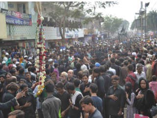 Symbolic Shrines in India Hosting Shia Mourners