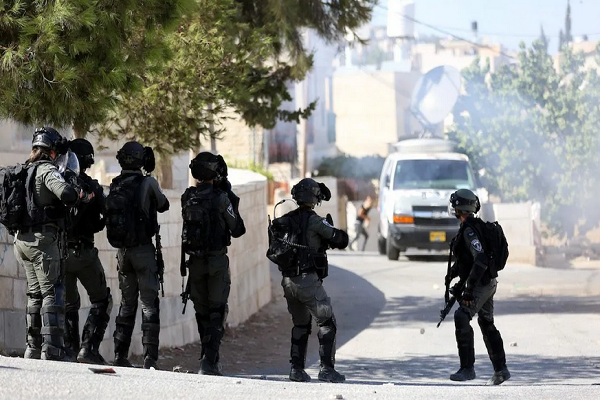 Israeli regime forces