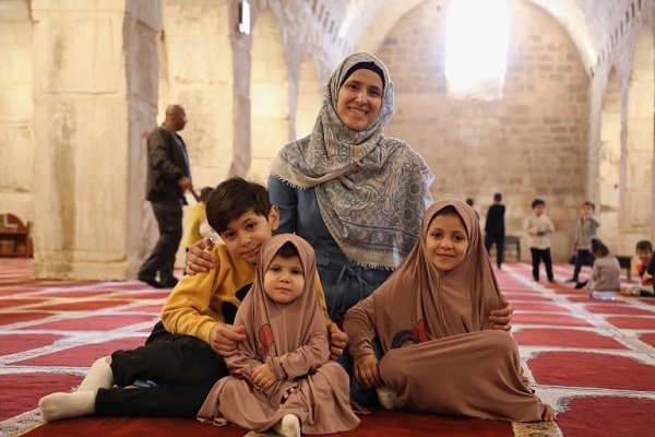 Palestinians in Al-Quds Compete in ‘Quranic Family’ Contest