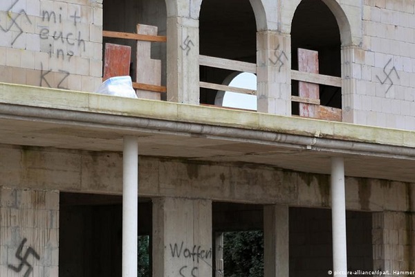 Mosque vandalized in Germany