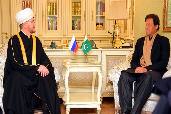 Pakistani PM Urges Addressing Rising Trend of Islamophobia