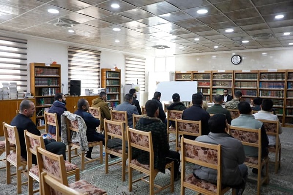PMU Forces Take Quranic Course in Samarra