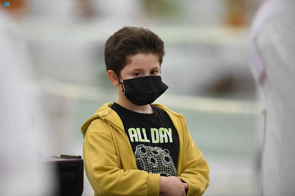 Children Back at Mecca, Medina Mosques after Two Years
