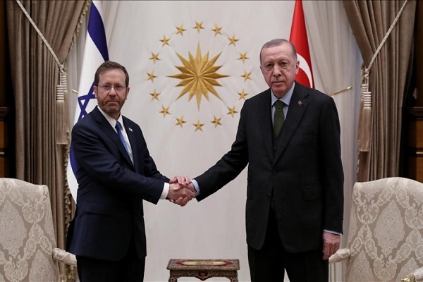 Palestinians Slam Turkey for Welcoming Zionist Regime’s President