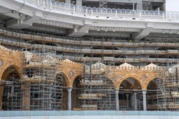 Balconies of the rooftop overlooking the circumambulation courtyard of the Grand Mosque in Mecca 