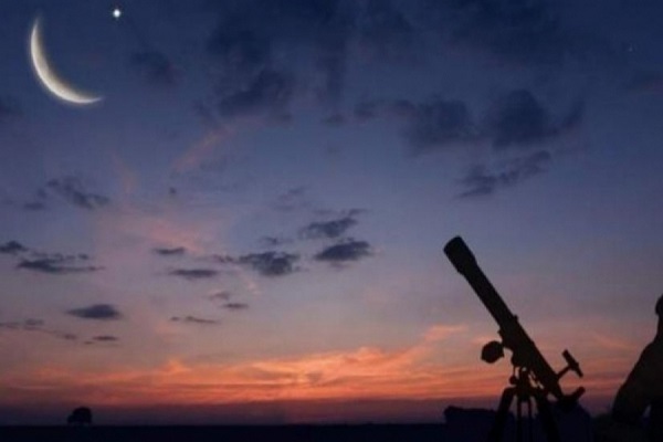 Sighting crescent moon of Shawwal