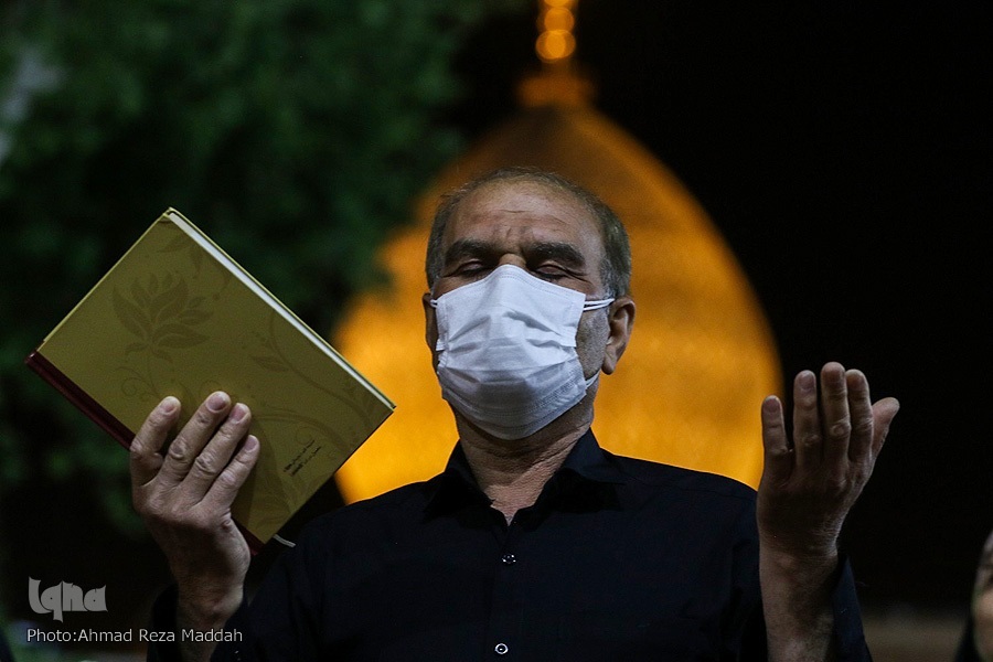 A man praying on Night of Qadr in Shiraz’s Shah Cheragh on April 25, 2022. 