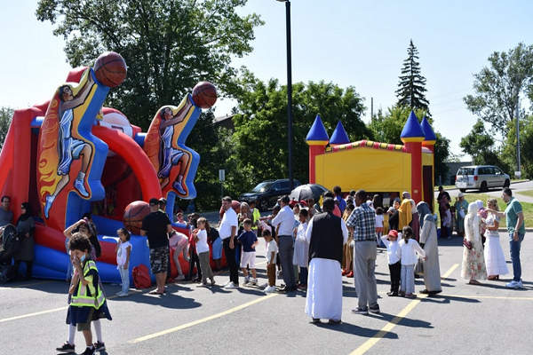  Muslims in Canada’s Capital Celebrate Eid with Friendship, Food