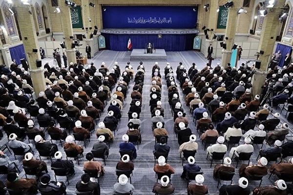 Ayatollah Khamenei meets Friday prayer leaders
