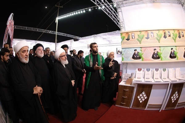 Quran exhibition on path of Arbaeen pilgrims